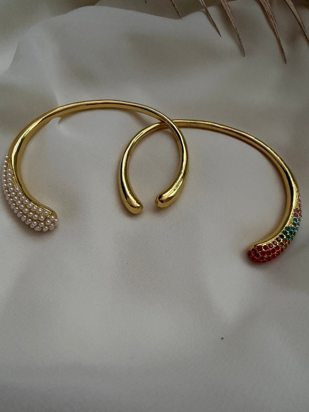 Pearl bangle - Reen & co.Pearl bangle