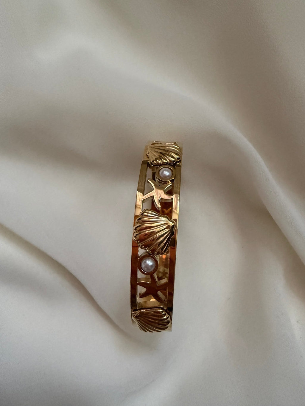 Seashell bangle - Reen & co.Seashell bangle