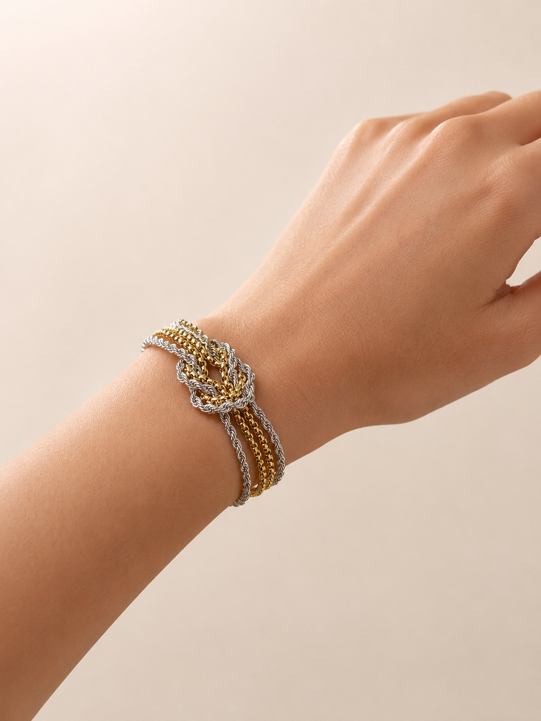 Chain bracelet